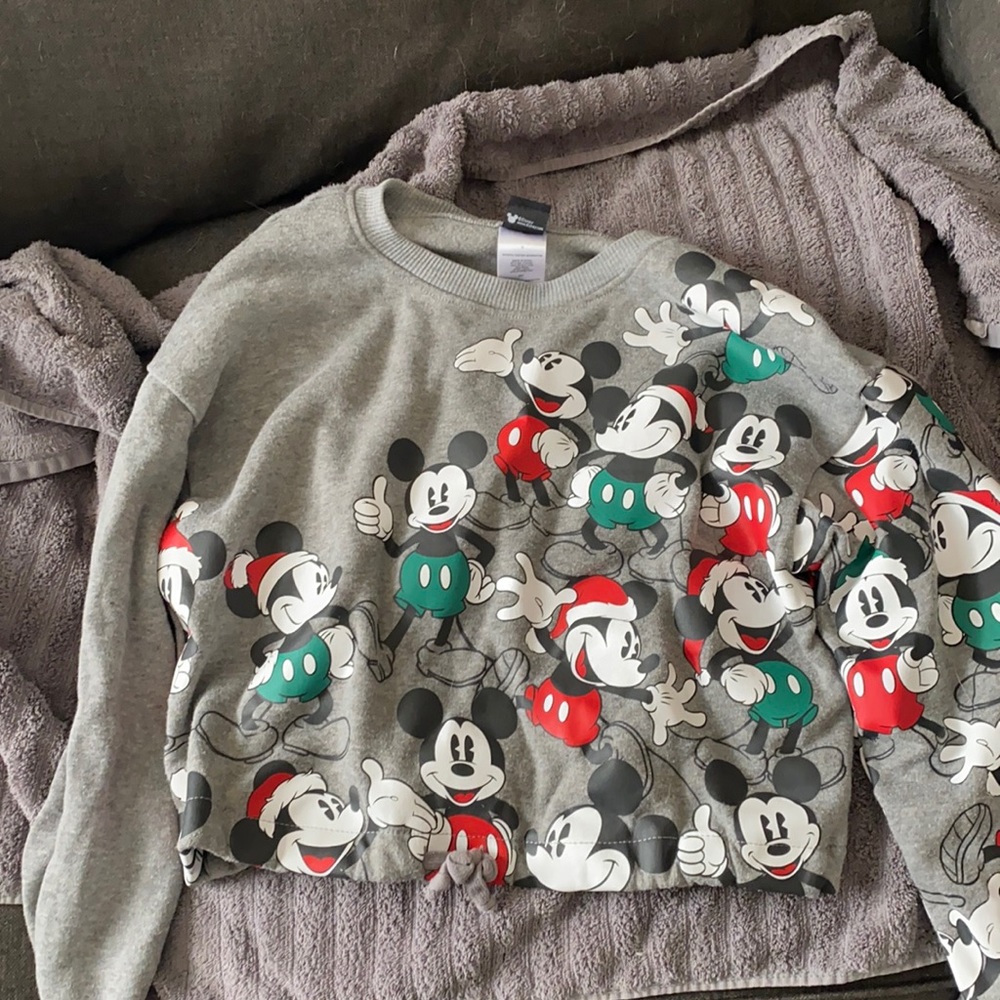 Mickey mouse christmas sweater